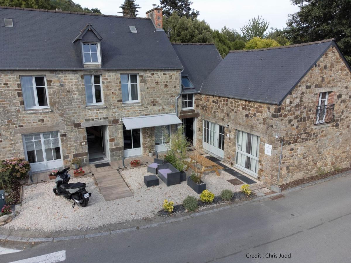 Gîtes les 2 Hermines Mont-Dol Extérieur photo